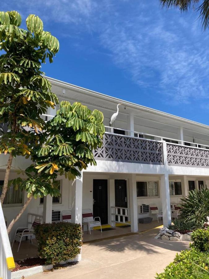 Holiday Isles Resort มาเดราบีช ภายนอก รูปภาพ
