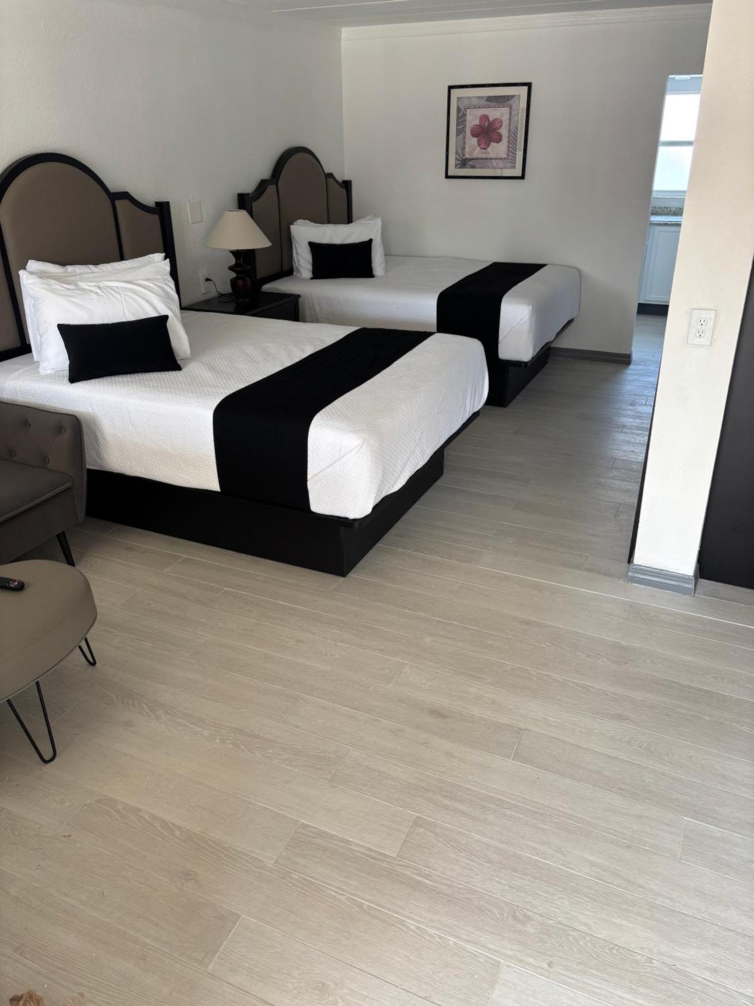 Holiday Isles Resort มาเดราบีช ภายนอก รูปภาพ